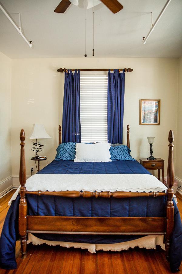 The Henderson Bed & Breakfast Hendersonville Exterior photo